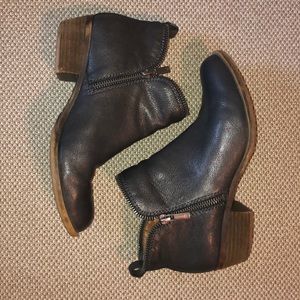 Lucky Brand Booties